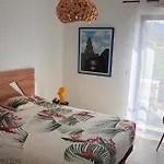 Superbe 3 Pieces Vue Mer, Climatise, Avec Parking