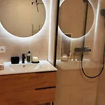 Superbe 3 Pieces Vue Mer, Climatise, Avec Parking * Αζάτσιο