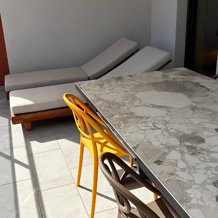 Superbe 3 Pièces Vue Mer, Climatisé, Avec Parking * Ajaccio (Corsica)